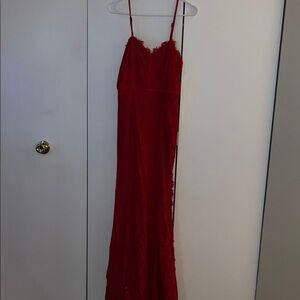Lulu's Striking Red Gown